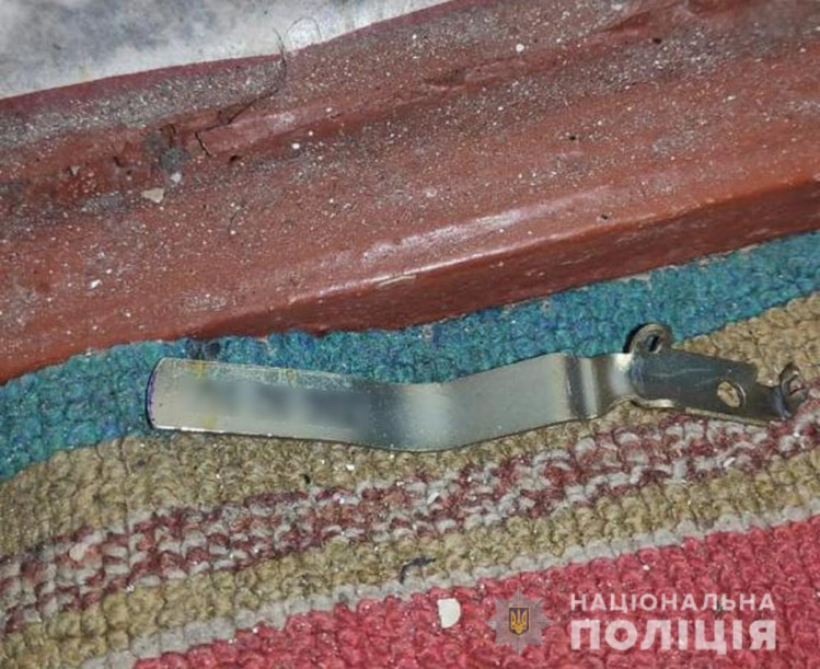У Новодністровську вибухнула граната в квартирі